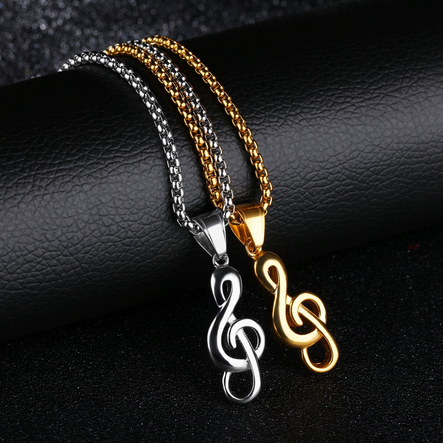 Music Note Pendant Necklace – Stylish Jewelry for Music Lovers