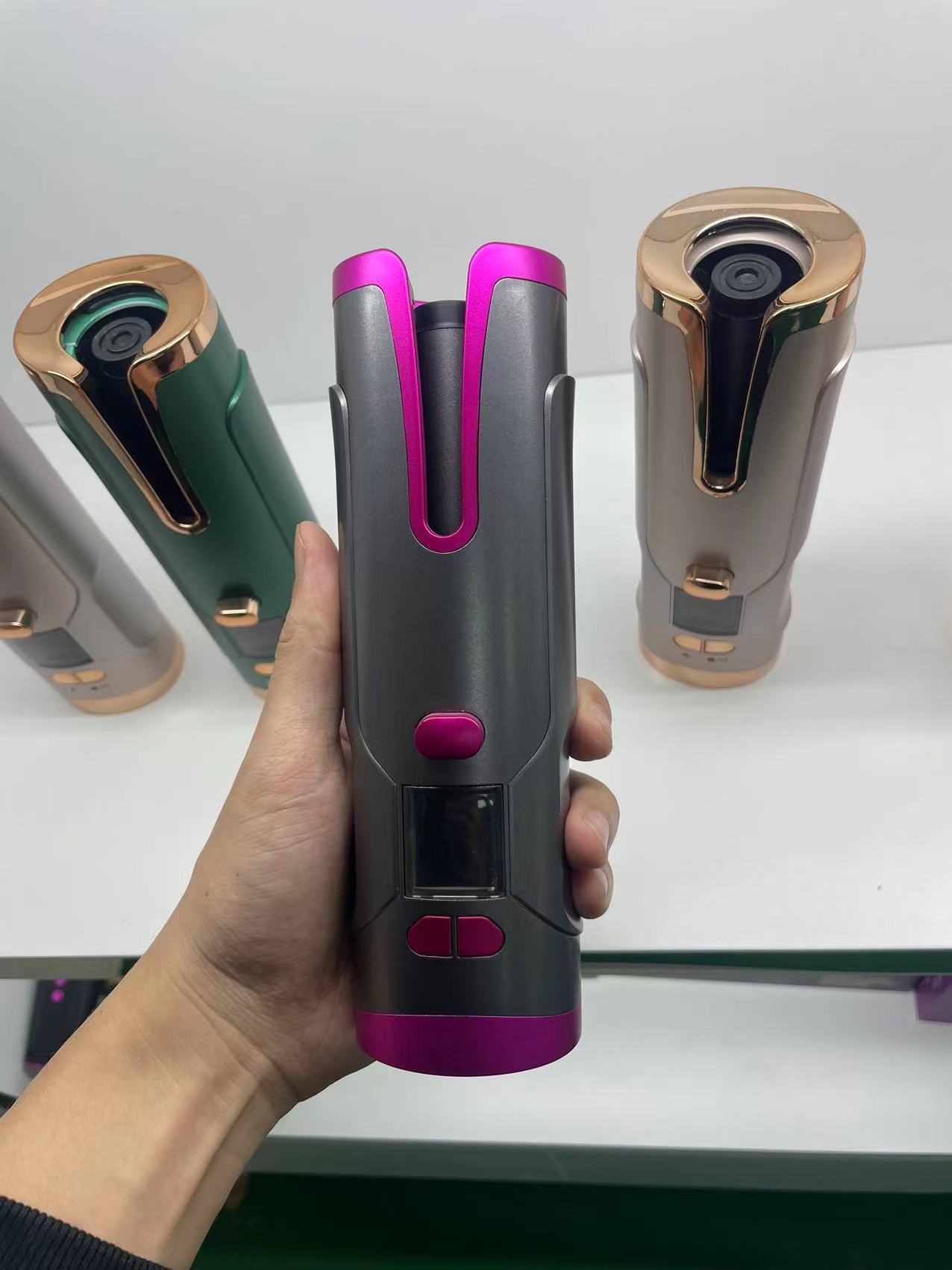 Rechargeable Automatic Hair Curler – Sleek, Portable & Easy
